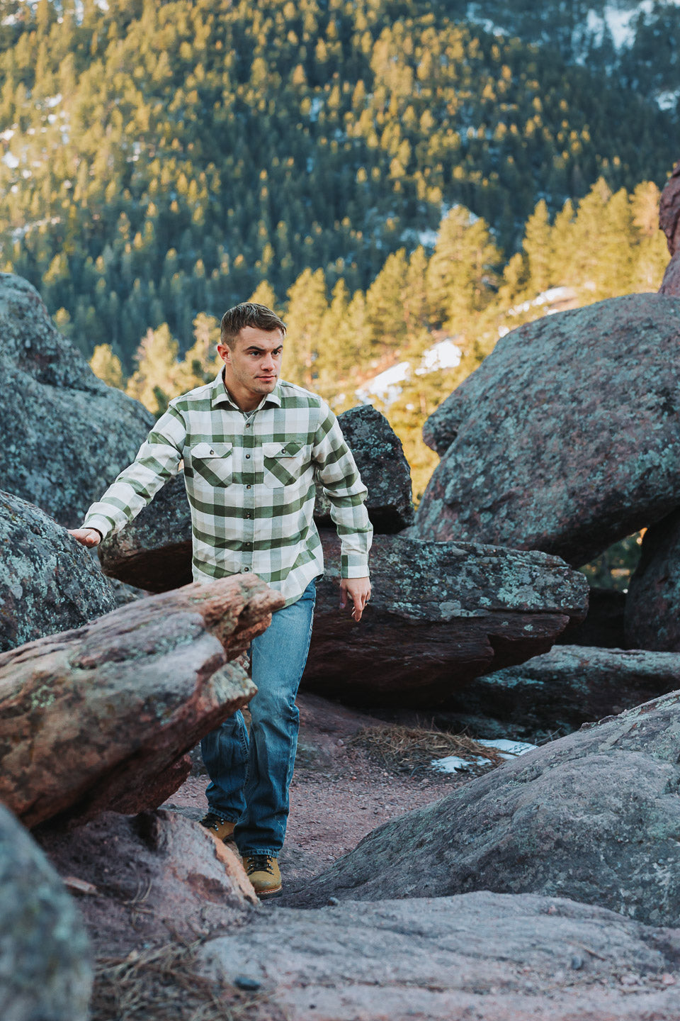 MuskOx Three Seasons Flannel in Pine, 100% cotton lightweight flannel shirt for men