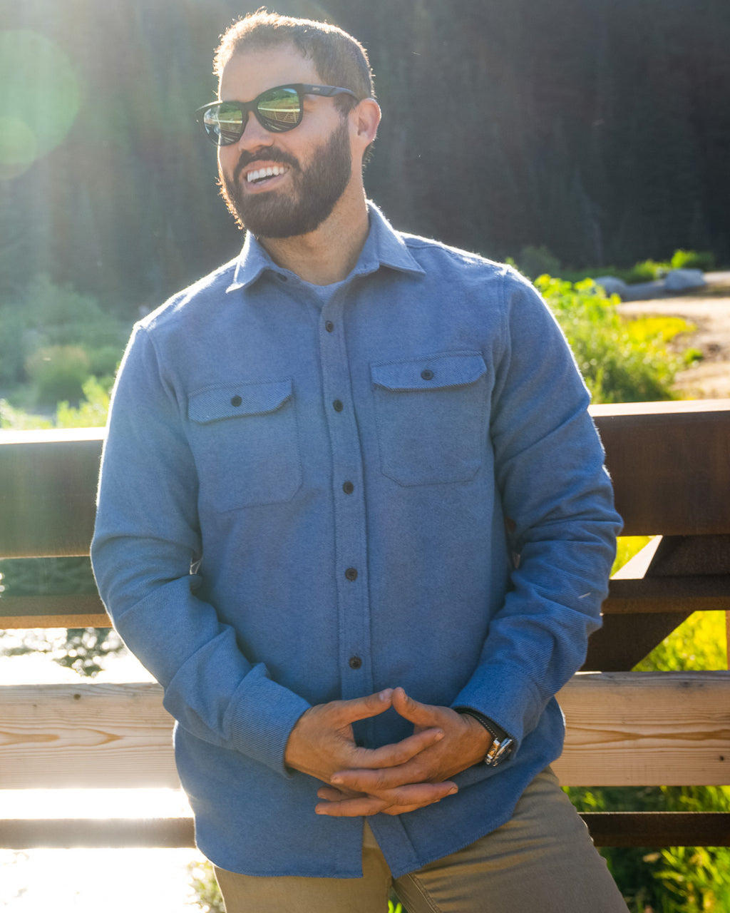 Grand Flannel Shirt in Lake Blue