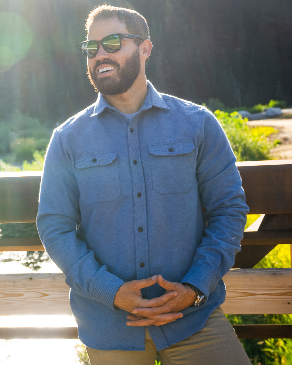 Grand Flannel Shirt in Lake Blue