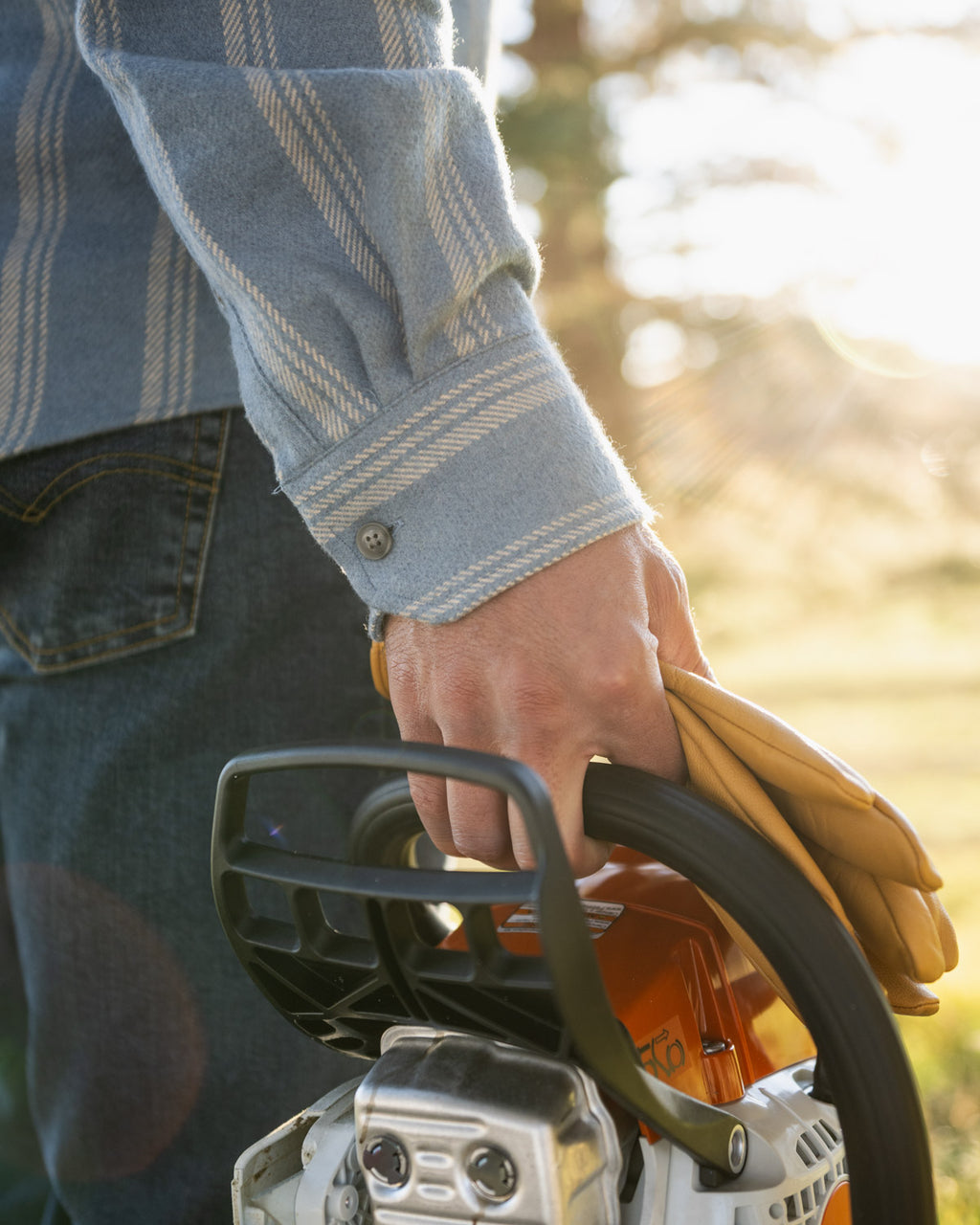 Field Grand Flannel in Sky, 100% Cotton Heavyweight Flannel for Men in Blue with White Stripes