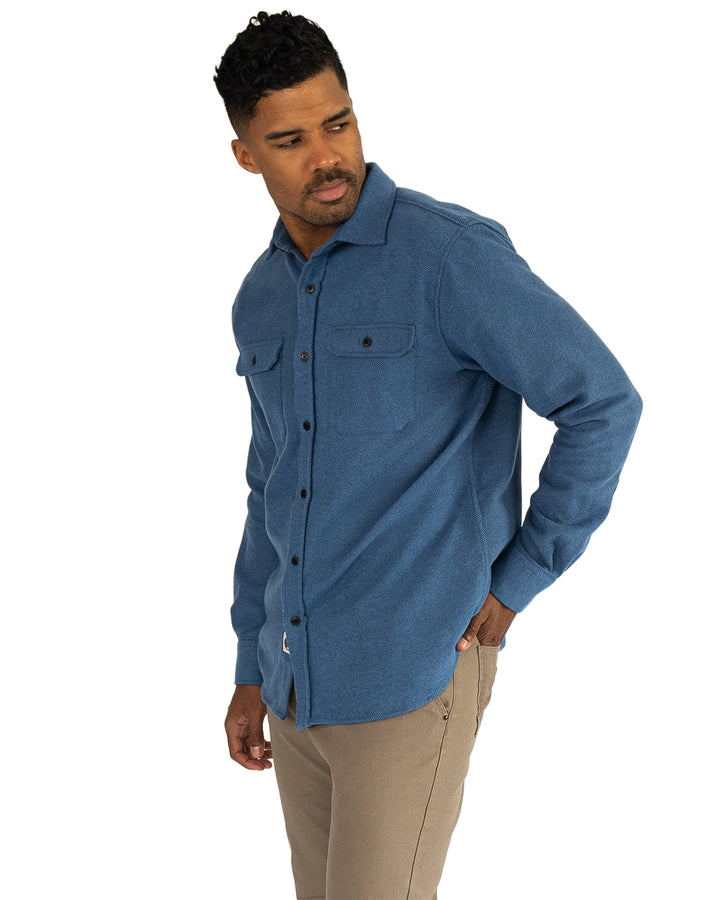 Grand Flannel Shirt in Lake Blue