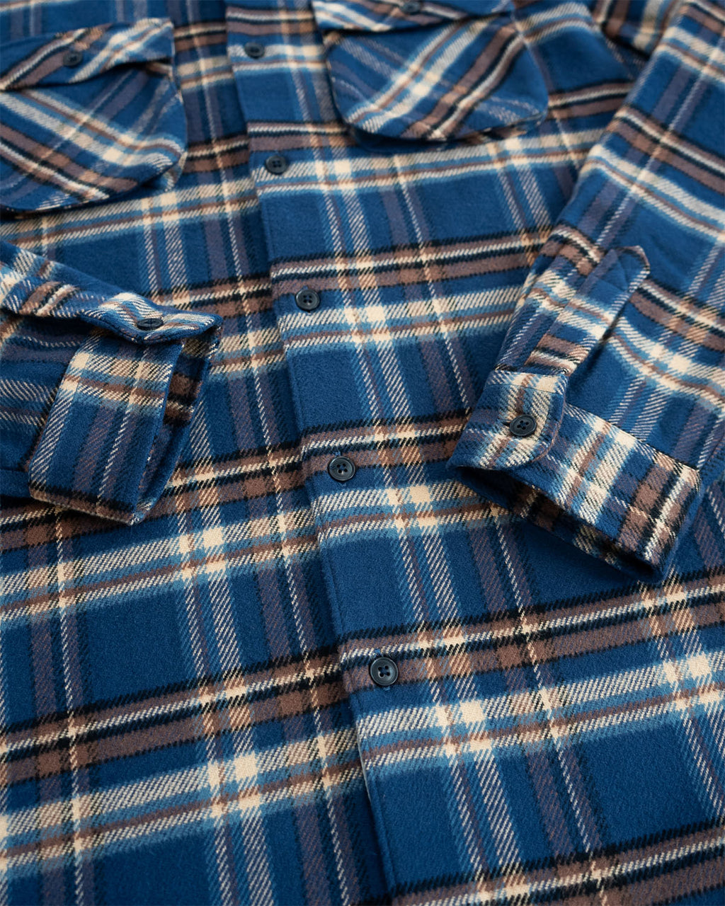 Relaxed Fitting Flannel Shirt for Men in Pecan Plaid