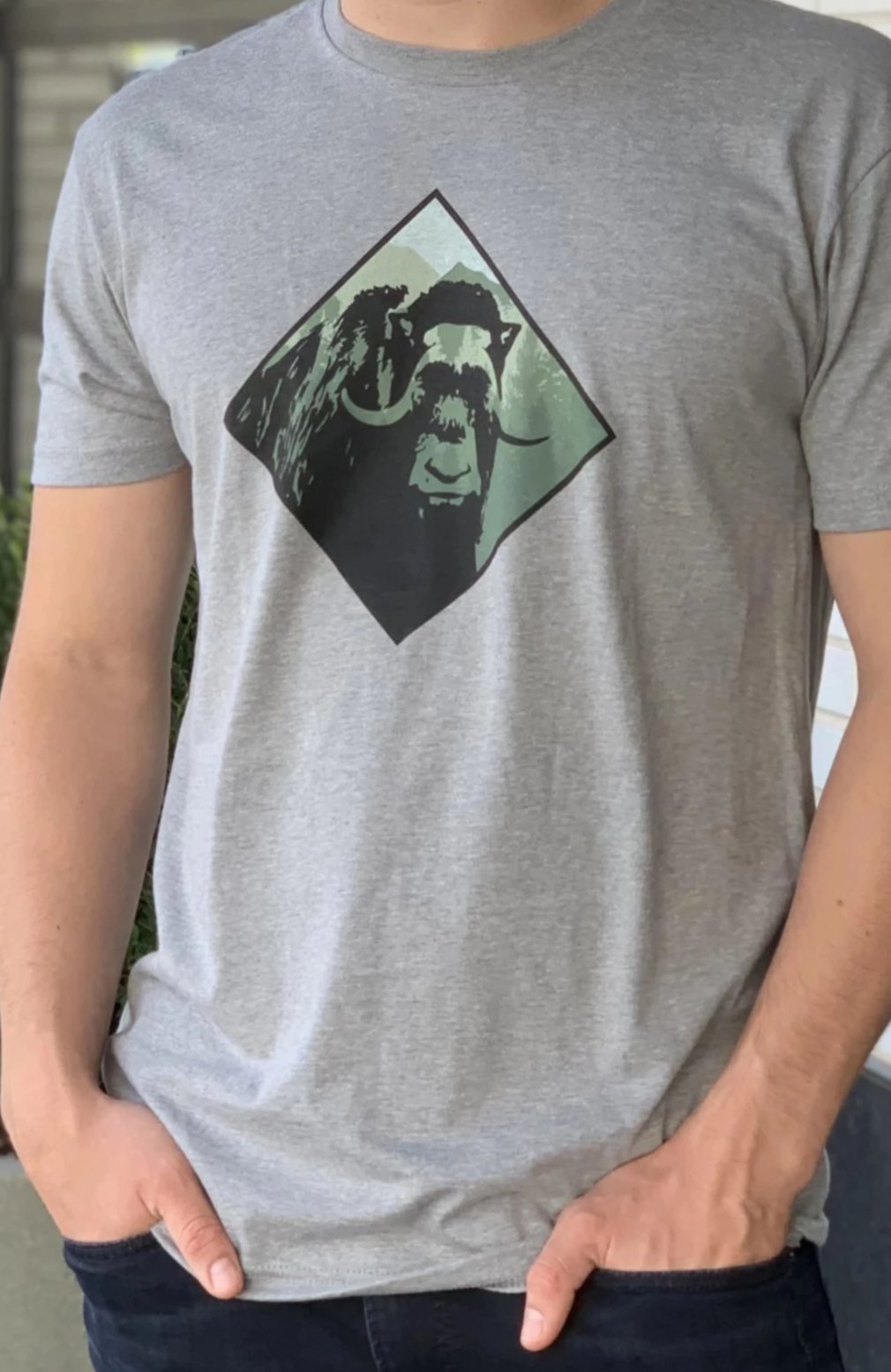 MuskOx-Apparel-Tee-Shirt-Diamond